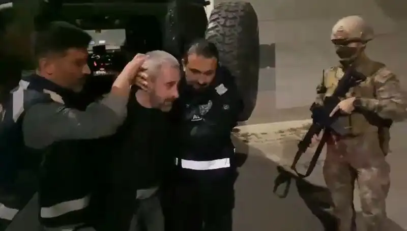Kardeş Katili Gerçekten Kim? 213 Saatlik Görüntü ile Yakalandı