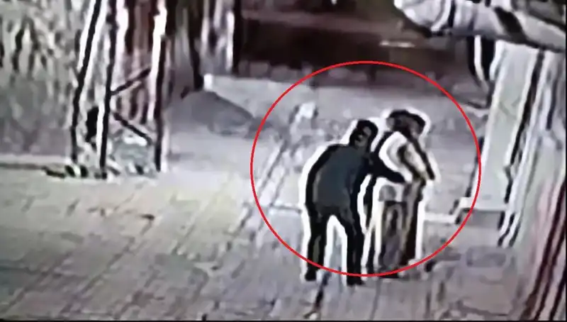 Kapkaççılara Şok Baskın: Polisler Simitçi ve Pazarcı Kılığına Girdi