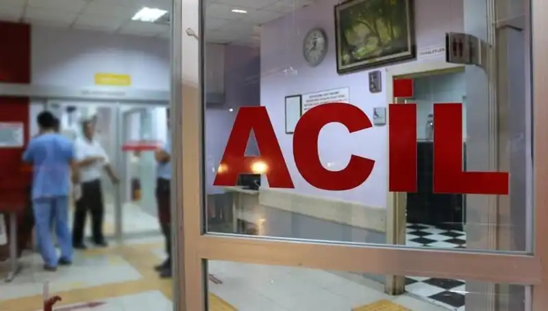 Burdur'da Bıçaklı Kavga: Sokaklar Kan Gölüne Dönüştü