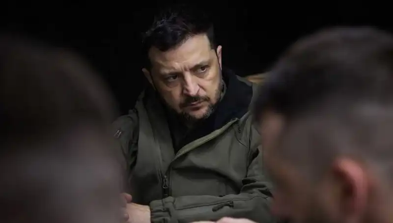 Zelenski'den NATO'ya Beklenmedik Eleştiri: Nadir Element Anlaşması Sorunu