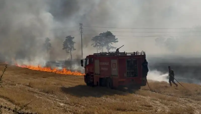 Kırklareli’nde Anız Yangını: Zamanla Yarışan İtfaiyeciler ve Riskler