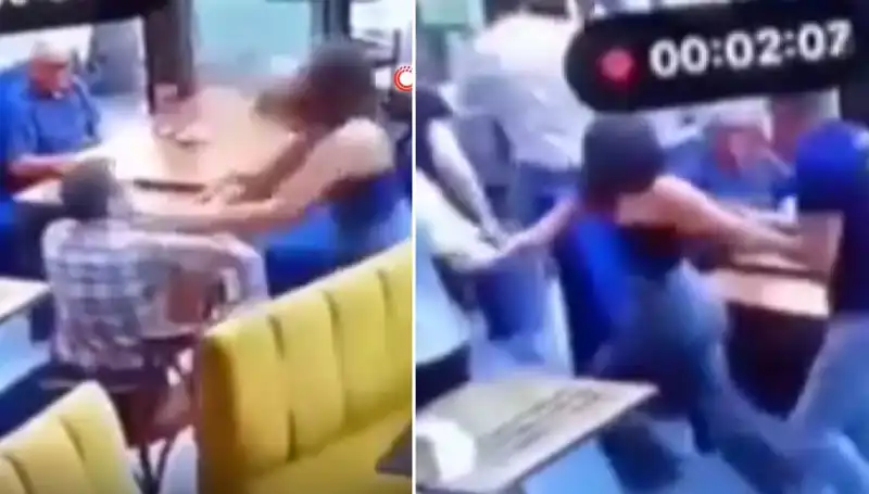 Garsonuna Tokat Atan Müşteri, Ceza Veya Dayakla Karşılaştı!