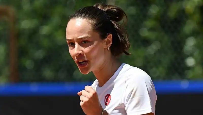 Genç Tenisçi Zeynep Sönmez, Final Turu Heyecanını Yaşıyor!