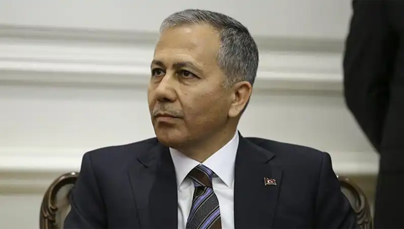 Trafik Cezaları Sil Baştan Yeniden Düzenleniyor: Bakan Yerlikaya Açıklamalarda Bulundu