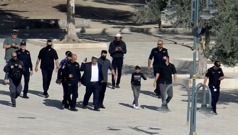 İsrail Bakanı Mescid-i Aksa'da Gerilimi Tırmandıran Yeni Bir Baskın Gerçekleştirdi