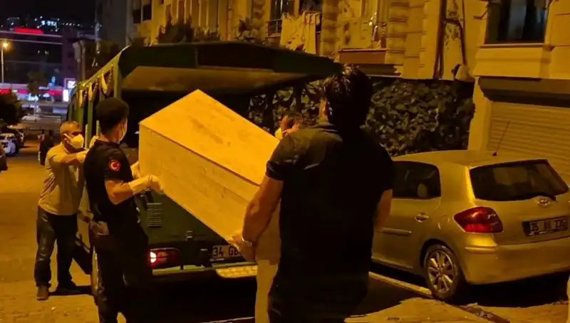 Esenyurt'ta Şok Edici Olay: Kadın Cesedi Bulundu