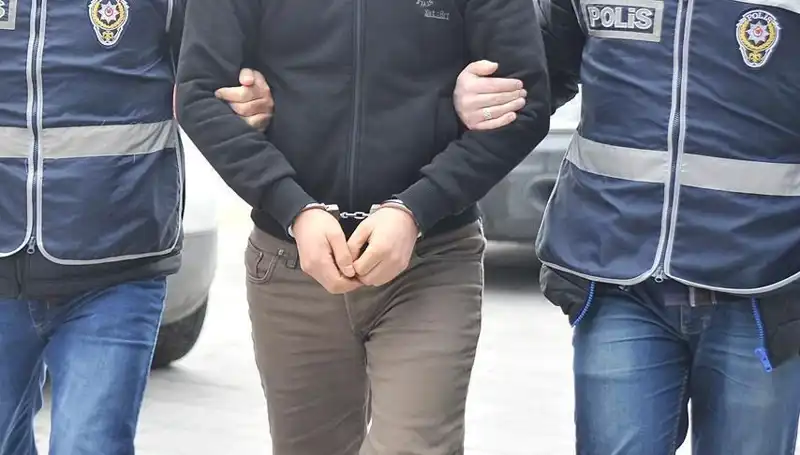 Adana'da Yasa Dışı Bahis Şebekesine Büyük Darbe: 13 Kişi Tutuklandı