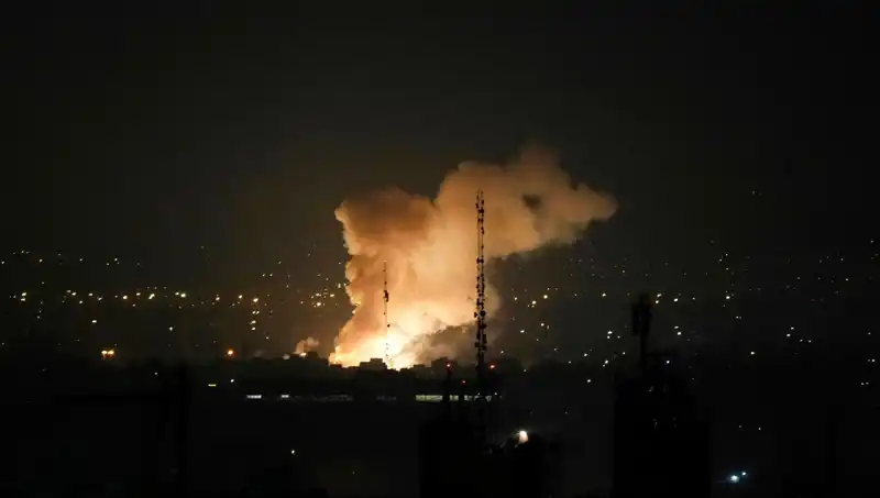 İsrail, İran’ı Vurdu: Tahran’ın Tel Aviv’e Yanıt Senaryoları Neler?