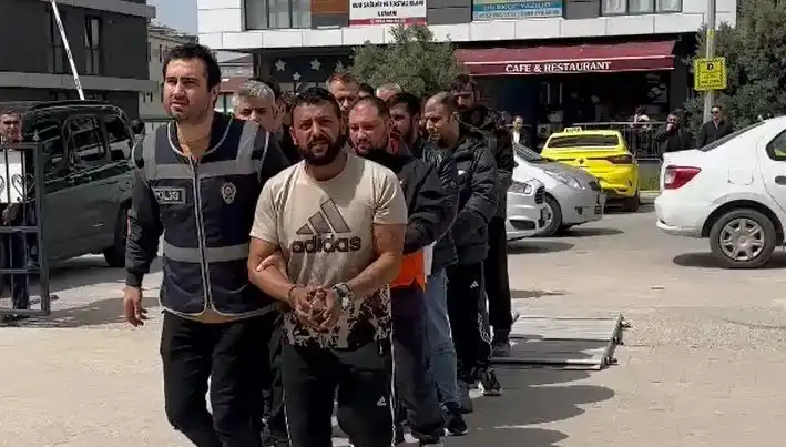 Edirne'de Eş Zamanlı Operasyon: Firari Sevenler Artık Yakalandı