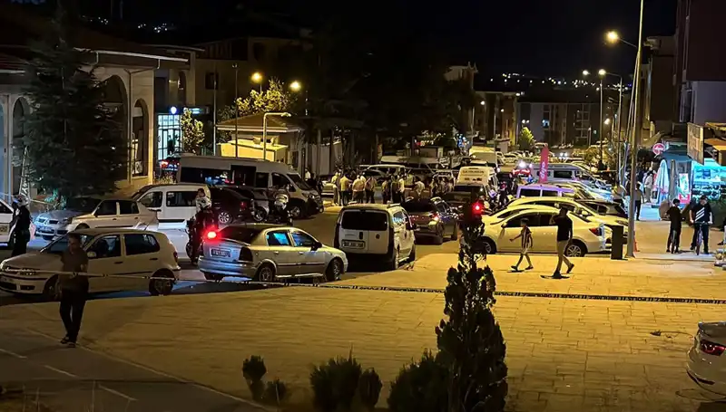 İki Aile Arasında Korkunç Kavga: 1 Ağır Yaralı, 3 Yaralı Daha