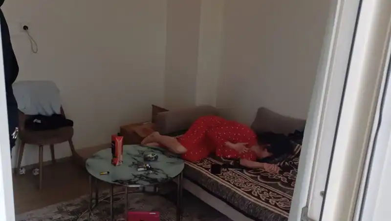 Erkek Arkadaşından Dehşet Veren Şiddet: Kadın Hayatta Kalma Mücadelesi Veriyor
