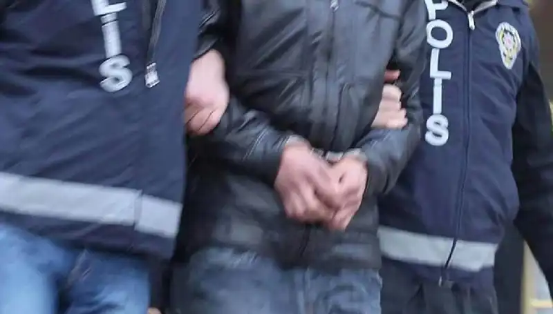 Osmaniye'de Uyuşturucu Operasyonunda 7 Kişi Tutuklandı