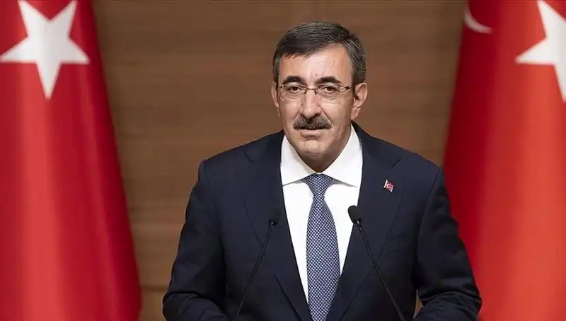 Cumhurbaşkanı Yardımcısı Yılmaz'dan Tarihi Açıklama: Anti-Semitizme Dikkat Çekti