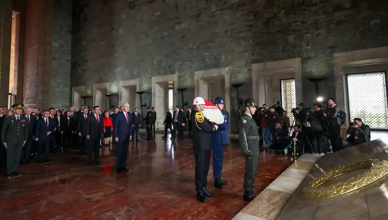 Türkiye’nin Geleceği İçin Bir Araya Geldiler: Anıtkabir Ziyareti