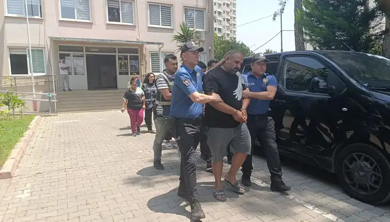 Adana'da Büyük Dolandırıcılık Operasyonu: 4 Şüpheli Tutuklandı