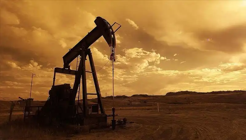Orta Doğu'da Sıcak Gece: Petrol Fiyatlarında Tarihi Yükseliş