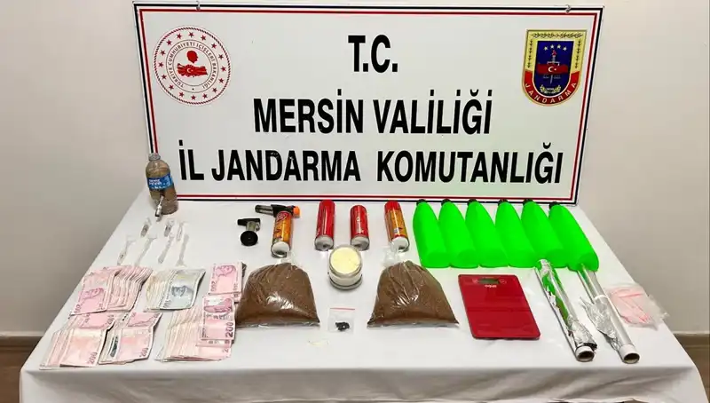 Mersin'de Uyuşturucu Ticareti Operasyonu: 5 Kişi Gözaltında