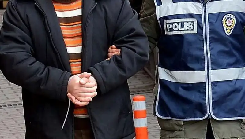 25 Yıl Hapis Cezasıyla Aranan Zanlı, Lüks Villada Yakalandı