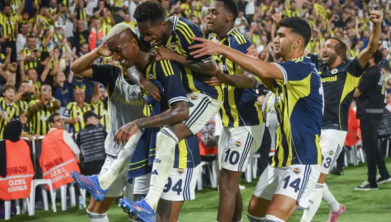 Fenerbahçe, Turizm Gelirleri ile Kasa Doldurdu: 2023’ün En Büyük Kazancı